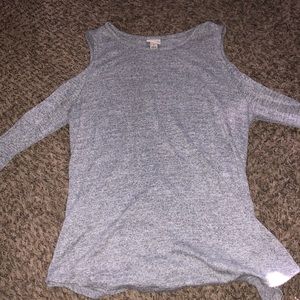 Cold shoulder grey sweater
